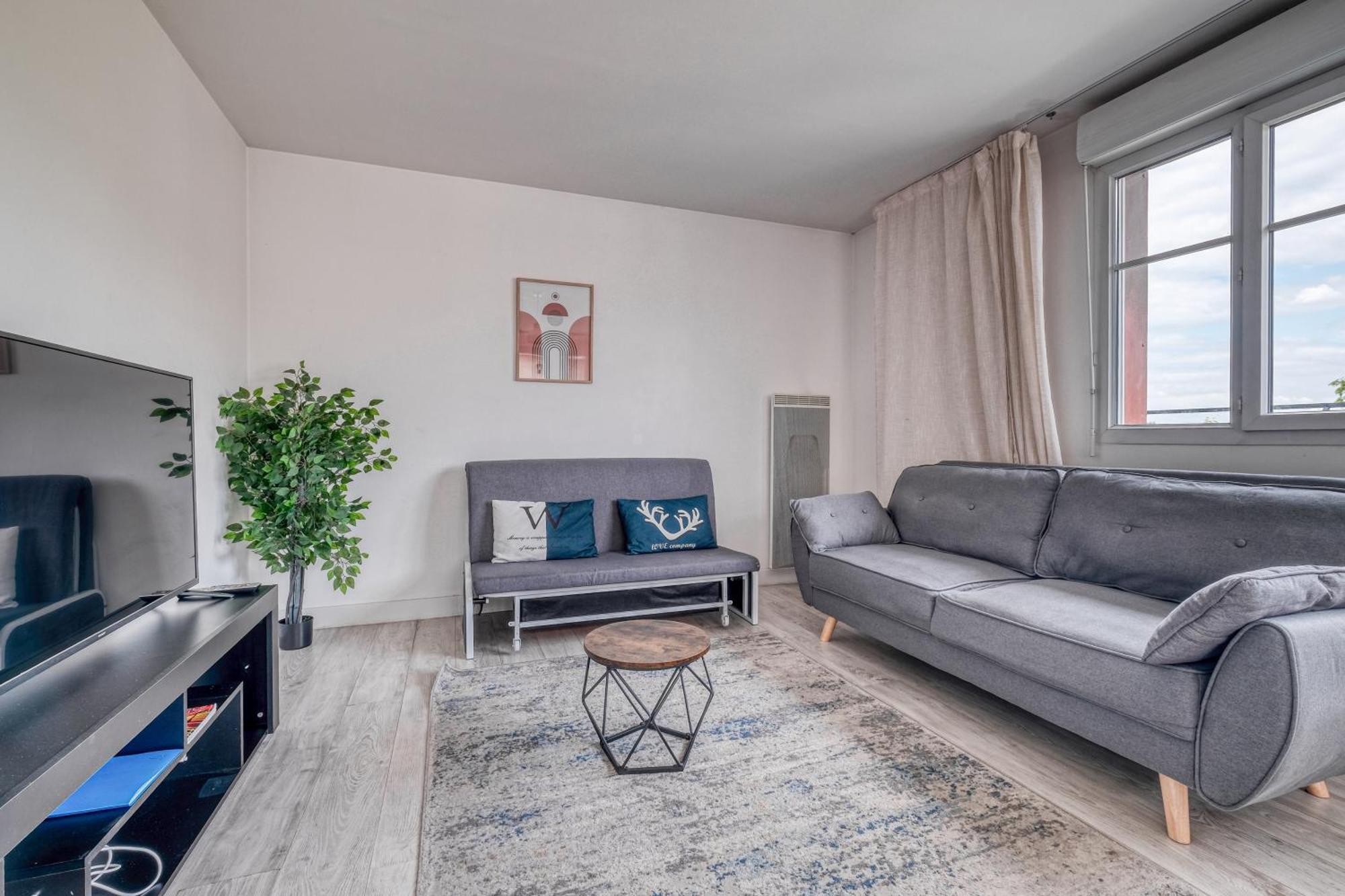 Appartement Family Terrasse 6-7Pers Proche Disney Et Gare Монтеврен Екстериор снимка