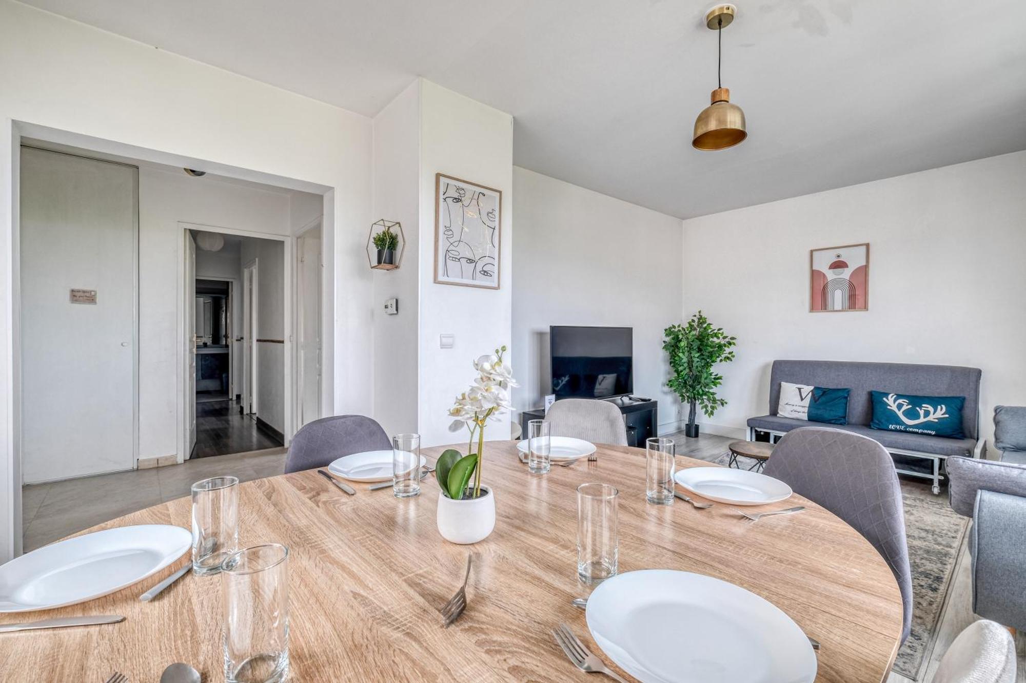 Appartement Family Terrasse 6-7Pers Proche Disney Et Gare Монтеврен Екстериор снимка